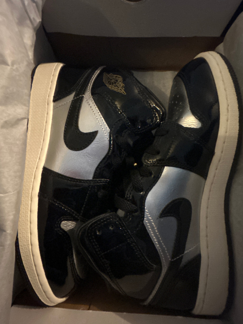 Air Jordan 1 MID SE (GS)