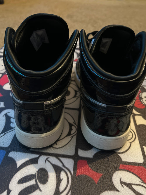 Air Jordan 1 MID SE (GS)